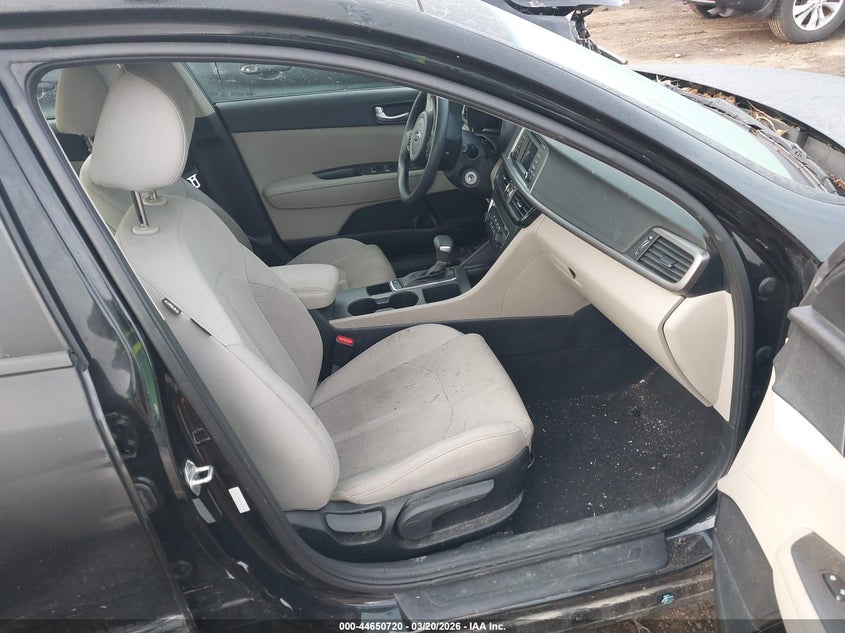 2016 Kia Optima VIN 5XXGT4L39GG115160 IAAI salvage auction — LEFT & RIGHT, Salvage Title, sold $375 on 2026-07-23 (photo 5)