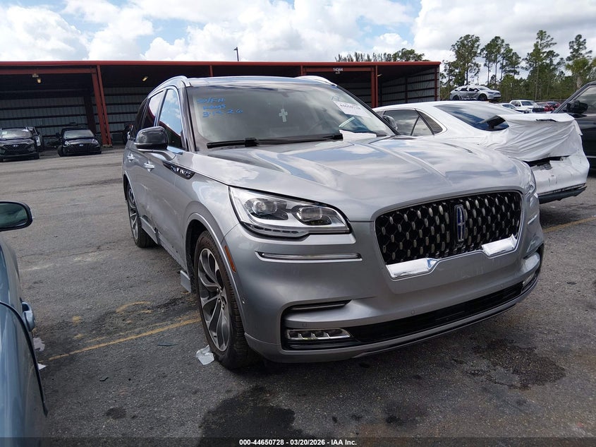 2021 Lincoln Aviator VIN 5LMYJ8XY3MNL01826 — IAAI salvage auction photo