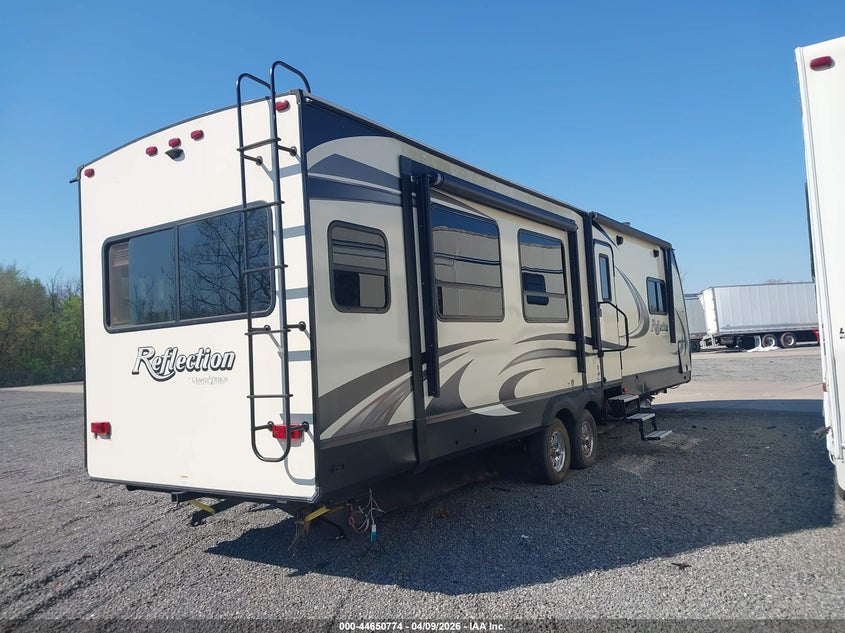 2018 Grand design Reflection VIN 573TR3820J3315125 IAAI salvage auction — UNKNOWN, Wait Title, sold $3,875 on 2026-10-13 (photo 4)