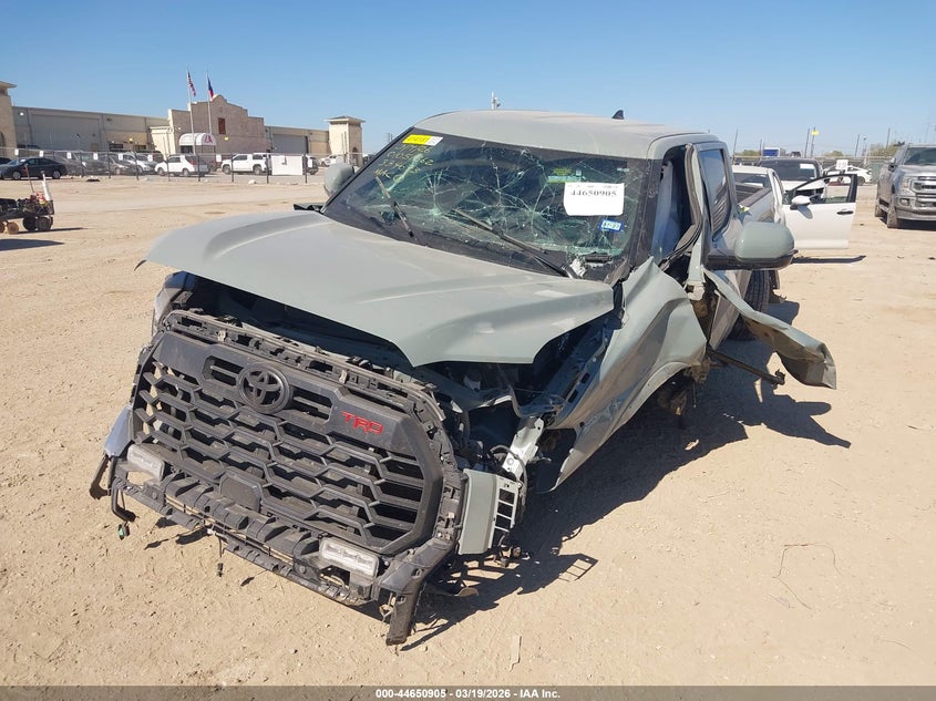 2025 Toyota Tundra VIN 5TFLA5DB2SX334673 IAAI salvage auction — FRONT END, Salvage (Texas), sold $9,350 on 2026-07-06 (photo 2)