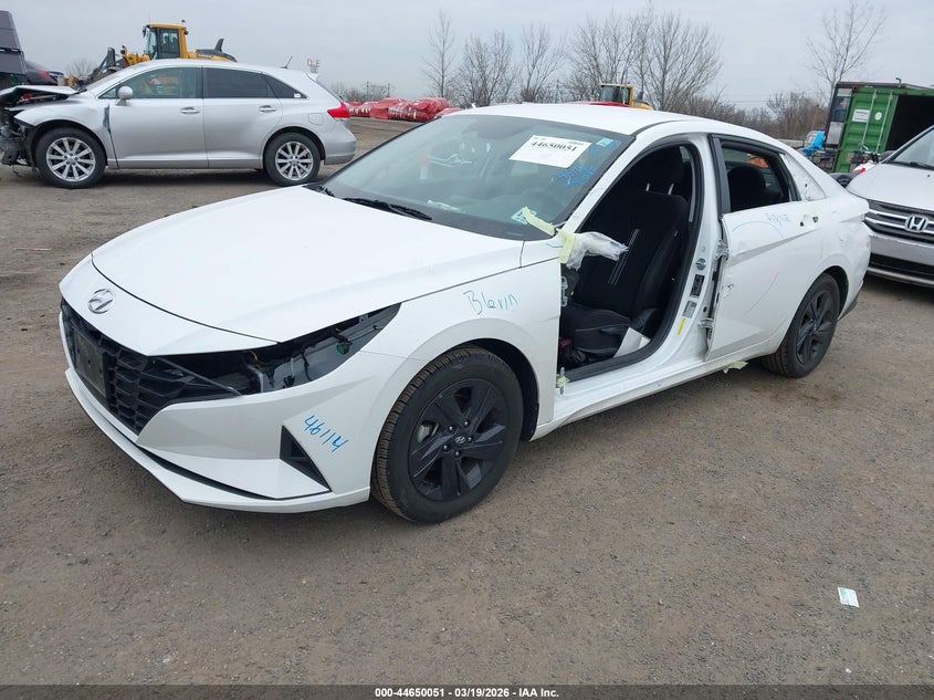 2022 Hyundai Elantra VIN 5NPLS4AG7NH071605 IAAI salvage auction — SIDE, Salvage (Idaho), sold $2,850 on 2026-07-28 (photo 2)