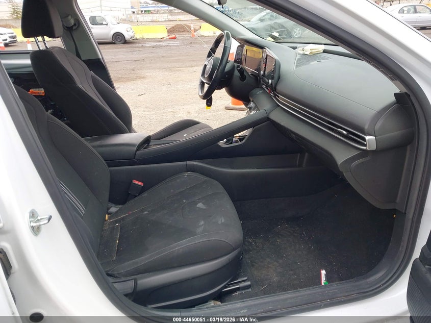 2022 Hyundai Elantra VIN 5NPLS4AG7NH071605 IAAI salvage auction — SIDE, Salvage (Idaho), sold $2,850 on 2026-07-28 (photo 5)