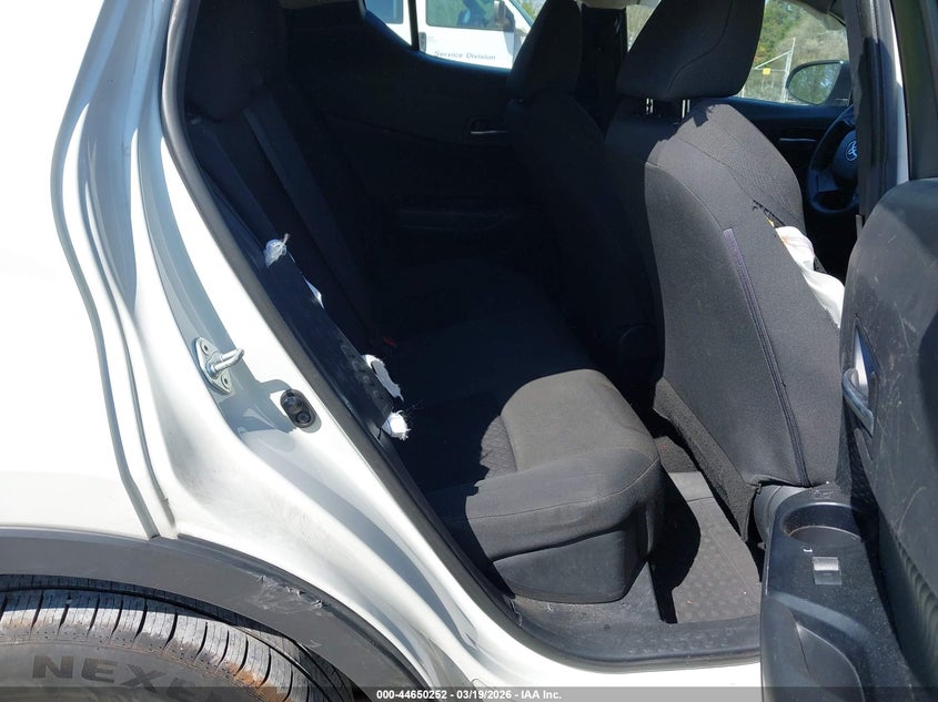 2021 Toyota C-hr VIN NMTKHMBX3MR139673 IAAI salvage auction — RIGHT SIDE, Salvage Title, sold $4,700 on 2026-07-06 (photo 8)