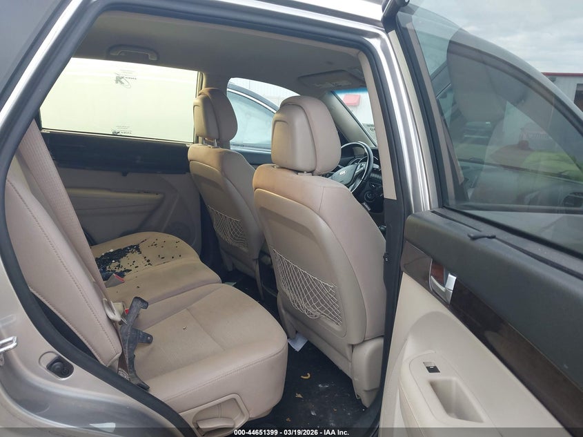 2014 Kia Sorento VIN 5XYKT3A67EG447950 IAAI salvage auction — THEFT, Salvage Title, sold $850 on 2026-07-18 (photo 8)
