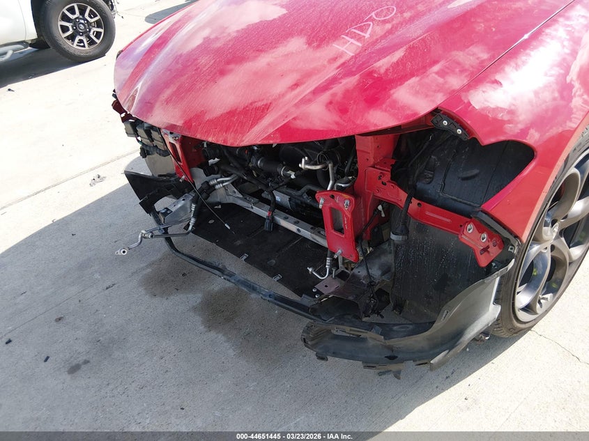 2021 Alfa romeo Giulia VIN ZARFAMBN6M7649361 IAAI salvage auction — FRONT END, Salvage (Texas), sold $6,750 on 2026-08-07 (photo 6)