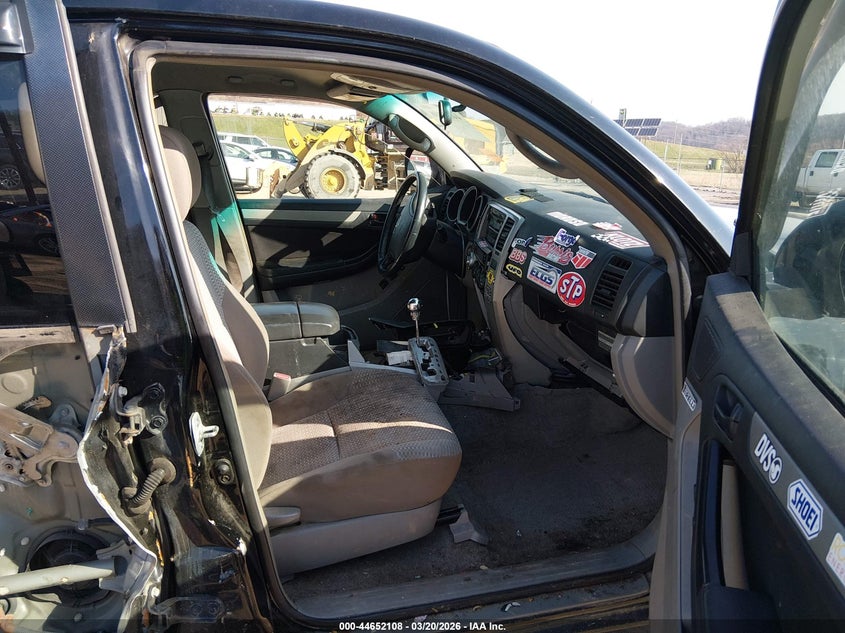 2006 Toyota 4runner VIN JTEBU14R860097836 IAAI salvage auction — SIDE, Salvage (West Virginia), sold $2,000 on 2026-07-16 (photo 5)