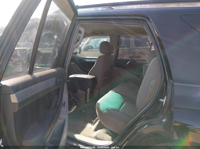 2006 Toyota 4runner VIN JTEBU14R860097836 IAAI salvage auction — SIDE, Salvage (West Virginia), sold $2,000 on 2026-07-16 (photo 8)