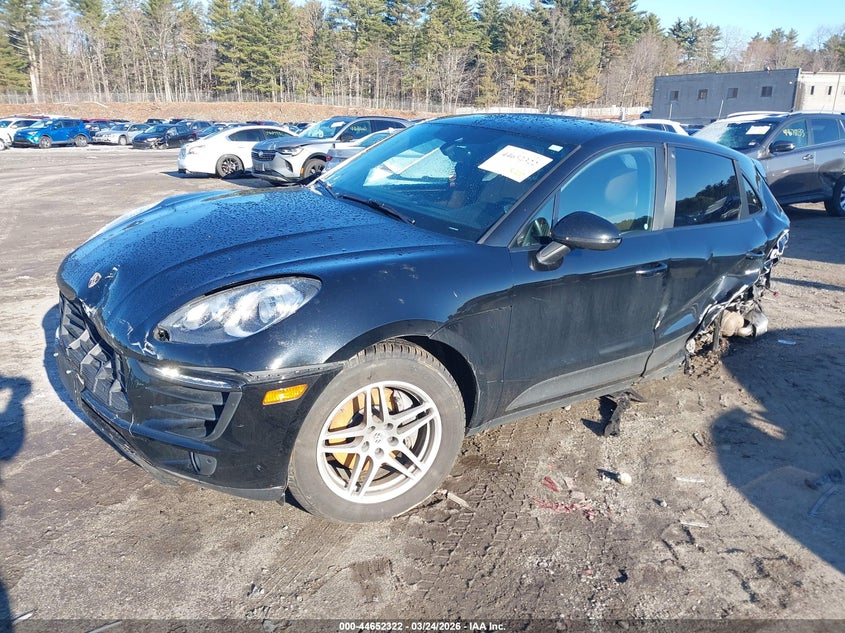 2018 Porsche Macan VIN WP1AA2A5XJLB02850 IAAI salvage auction — REAR END, Wait Title, sold $50 on 2026-07-24 (photo 4)