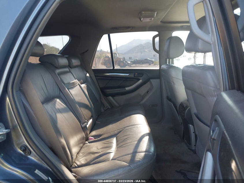 2005 Toyota 4runner VIN JTEZU17R650051477 IAAI salvage auction — FRONT & REAR, Salvage (California), sold $2,250 on 2026-07-15 (photo 8)