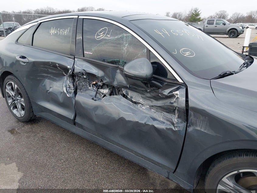 2023 Kia K5 VIN 5XXG34J28PG221836 IAAI salvage auction — RIGHT SIDE, Salvage Title, sold $5,750 on 2026-07-10 (photo 6)