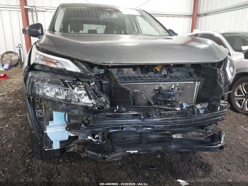 2021 Nissan Rogue VIN JN8AT3AA2MW000545 IAAI salvage auction — FRONT END, Salvage Title, sold $4,400 on 2026-07-09 (photo 6)