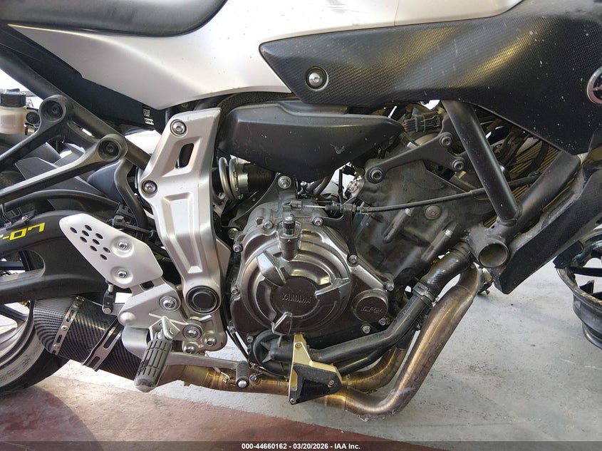 2017 Yamaha Fz VIN JYARM06E5HA011866 IAAI salvage auction — FRONT END, Salvage Title, sold $1,250 on 2026-07-08 (photo 8)