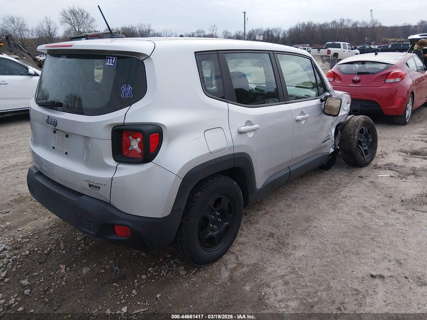 2017 Jeep Renegade VIN ZACCJAAB7HPE92533 IAAI salvage auction — RIGHT FRONT, Salvage Title, sold $225 on 2026-07-28 (photo 4)