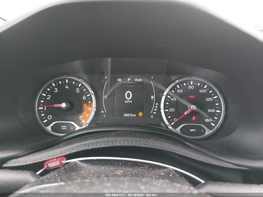 2017 Jeep Renegade VIN ZACCJAAB7HPE92533 IAAI salvage auction — RIGHT FRONT, Salvage Title, sold $225 on 2026-07-28 (photo 7)