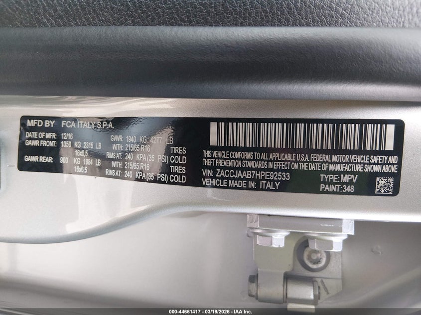2017 Jeep Renegade VIN ZACCJAAB7HPE92533 IAAI salvage auction — RIGHT FRONT, Salvage Title, sold $225 on 2026-07-28 (photo 9)