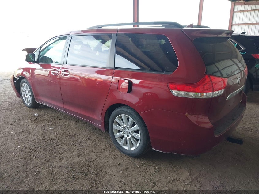 2011 Toyota Sienna VIN 5TDYK3DC1BS055219 IAAI salvage auction — FRONT END, Salvage (Nebraska), sold $2,650 on 2026-07-23 (photo 3)