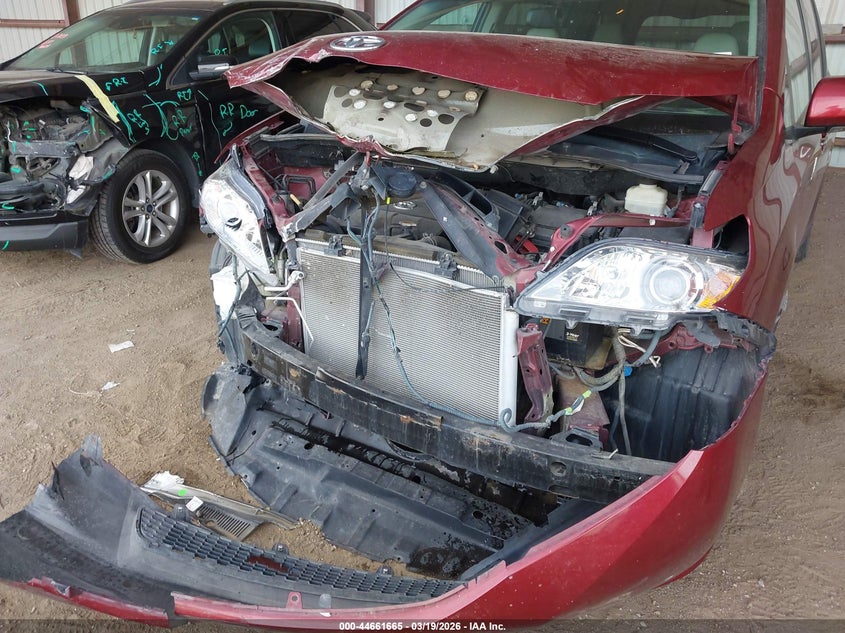 2011 Toyota Sienna VIN 5TDYK3DC1BS055219 IAAI salvage auction — FRONT END, Salvage (Nebraska), sold $2,650 on 2026-07-23 (photo 6)