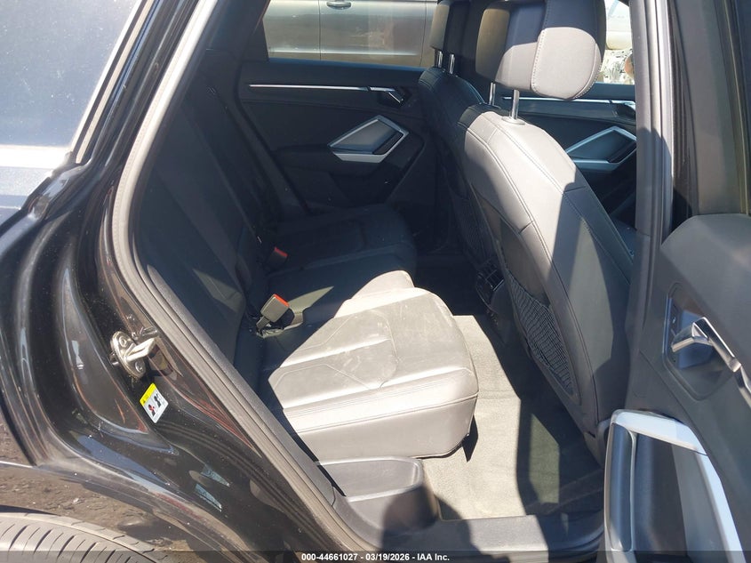 2021 Audi Q3 VIN WA1DECF31M1068775 IAAI salvage auction — FRONT END, Salvage Title, sold $7,775 on 2026-07-29 (photo 8)