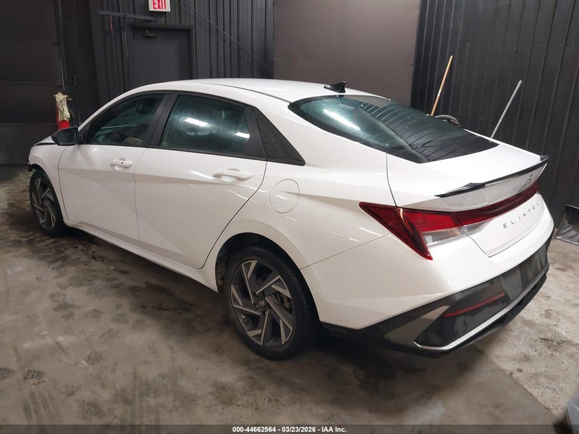 2025 Hyundai Elantra VIN KMHLM4DGXSU875741 IAAI salvage auction — FRONT END, Wait Title, sold $5,700 on 2026-07-21 (photo 3)
