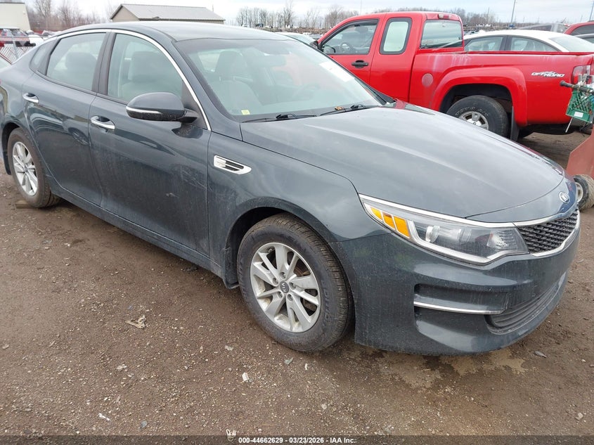 2016 Kia Optima VIN KNAGT4L30G5079117 IAAI salvage auction — LEFT FRONT, Salvage Title, sold $1,700 on 2026-07-09 (photo 1)