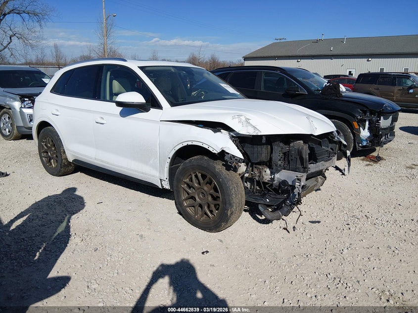 2018 Audi Q5 VIN WA1ANAFY3J2029548 IAAI salvage auction — FRONT END, Salvage (Ohio), sold $2,550 on 2026-07-29 (photo 1)