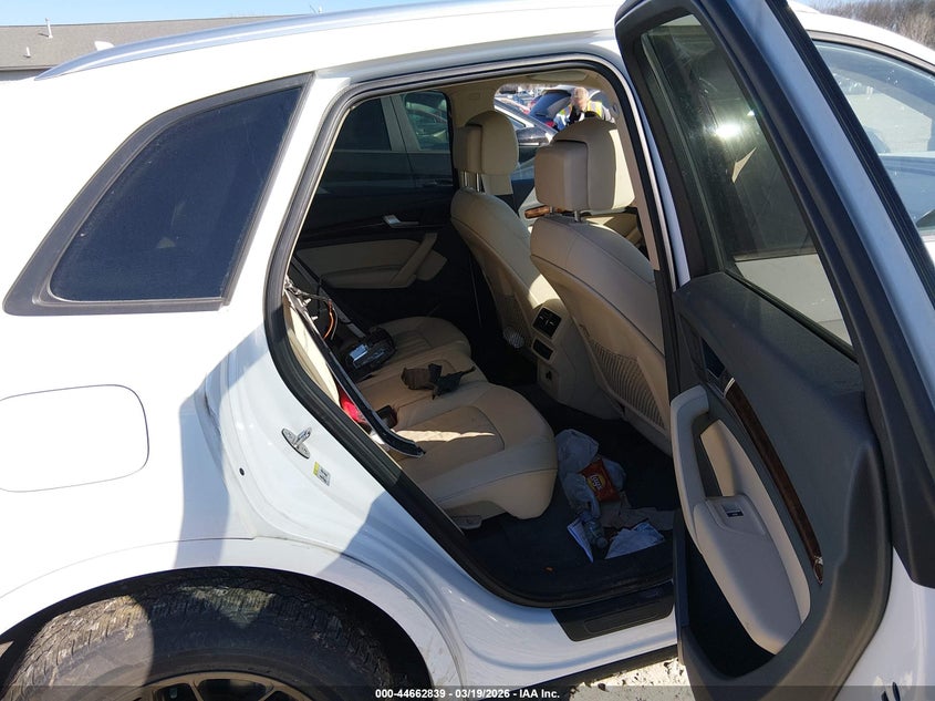 2018 Audi Q5 VIN WA1ANAFY3J2029548 IAAI salvage auction — FRONT END, Salvage (Ohio), sold $2,550 on 2026-07-29 (photo 8)