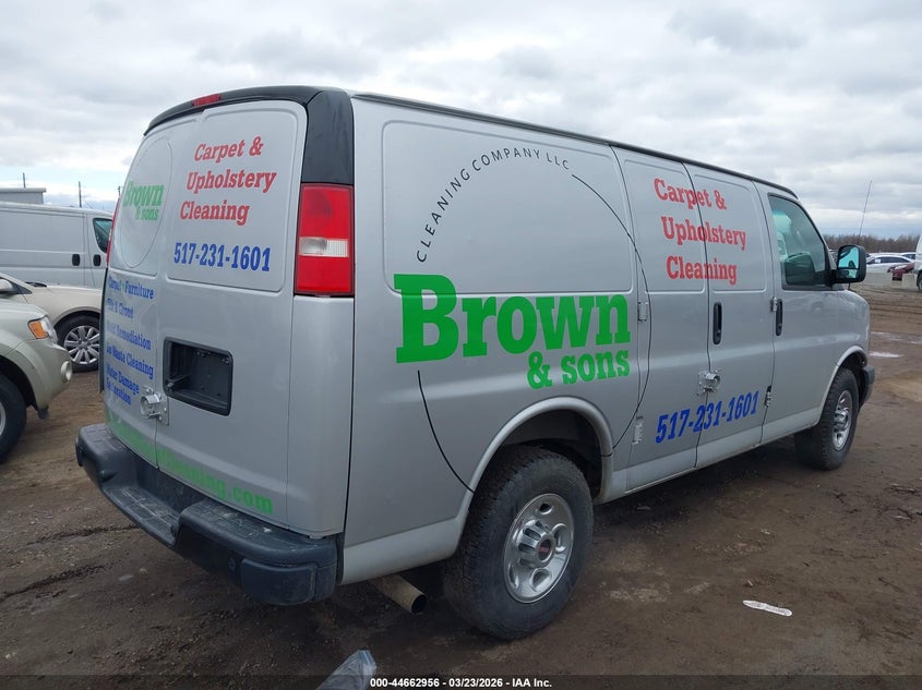 2018 Gmc Savana VIN 1GTW7AFG0J1314193 IAAI salvage auction — SIDE, Clear (Michigan), sold $2,800 on 2026-07-09 (photo 4)