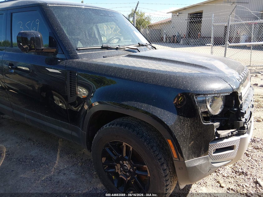 2025 Land rover Defender VIN SALEJ7EXXS2357820 IAAI salvage auction — SIDE, Clear Claim Paid (Wisconsin), sold $37,375 on 2026-07-22 (photo 1)