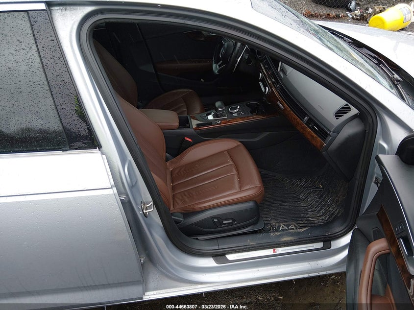 2017 Audi A4 VIN WAUENAF49HN019861 IAAI salvage auction — REAR END, Salvage Title, sold $5,000 on 2026-07-14 (photo 5)