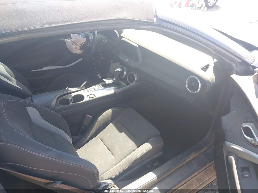 2017 Chevrolet Camaro VIN 1G1FF3D70H0176021 IAAI salvage auction — FRONT & REAR, Salvage Title, sold $6,050 on 2026-07-19 (photo 5)