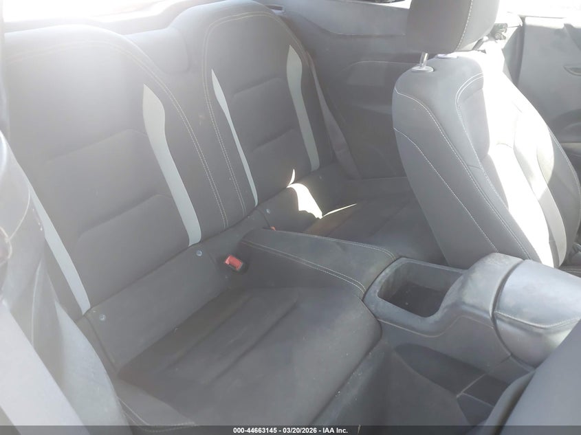 2017 Chevrolet Camaro VIN 1G1FF3D70H0176021 IAAI salvage auction — FRONT & REAR, Salvage Title, sold $6,050 on 2026-07-19 (photo 8)