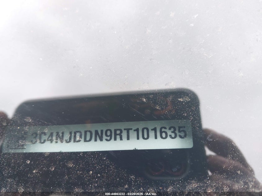 2024 Jeep Compass VIN 3C4NJDDN9RT101635 IAAI salvage auction — LEFT SIDE, Clear (Michigan), sold $8,150 on 2026-07-30 (photo 9)