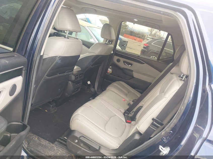 2024 Honda Pilot VIN 5FNYG1H71RB029429 IAAI salvage auction — ALL OVER, Salvage (Texas), sold $8,550 on 2026-07-28 (photo 8)