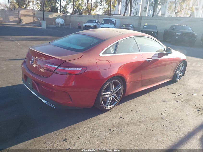 2019 Mercedes-benz E-klasse VIN WDD1J6HBXKF115611 IAAI salvage auction — FRONT END, Wait Title, sold $10,800 on 2026-07-26 (photo 4)