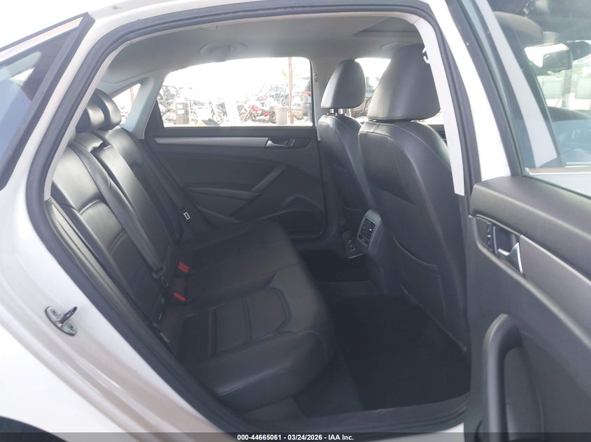 2014 Volkswagen Passat VIN 1VWBN7A33EC109180 IAAI salvage auction — FRONT END, Salvage (California), sold $1,150 on 2026-09-30 (photo 8)