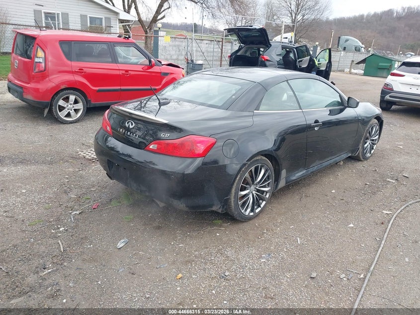 2011 Infiniti G VIN JN1CV6FE2BM952825 IAAI salvage auction — SIDE, Salvage (Ohio), sold $1,550 on 2026-08-02 (photo 4)