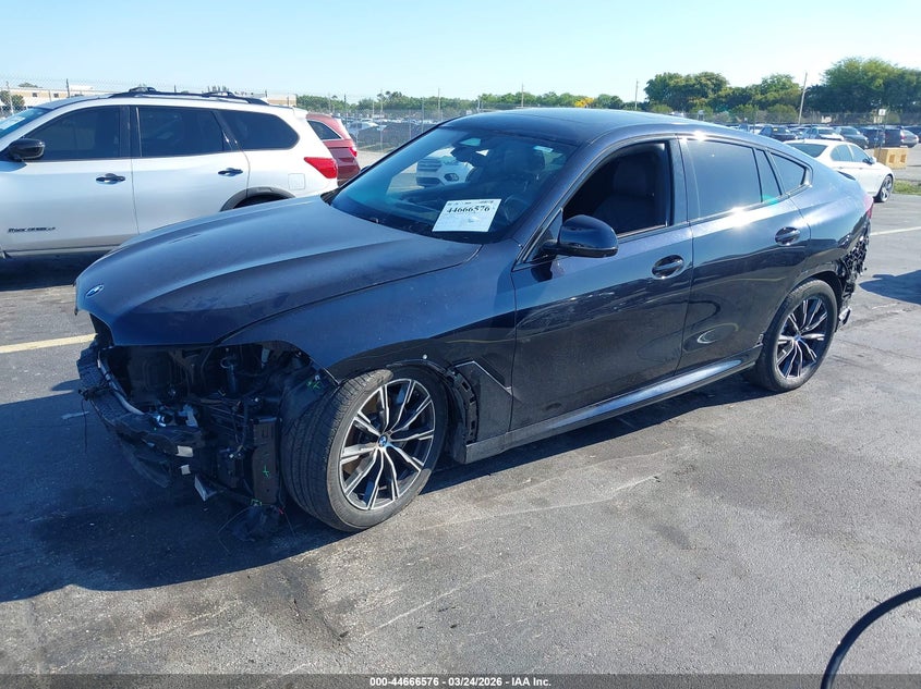 2024 BMW X6 VIN 5UX33EX07R9T66908 IAAI salvage auction — LEFT FRONT, Wait Title, sold $35,500 on 2026-07-20 (photo 2)