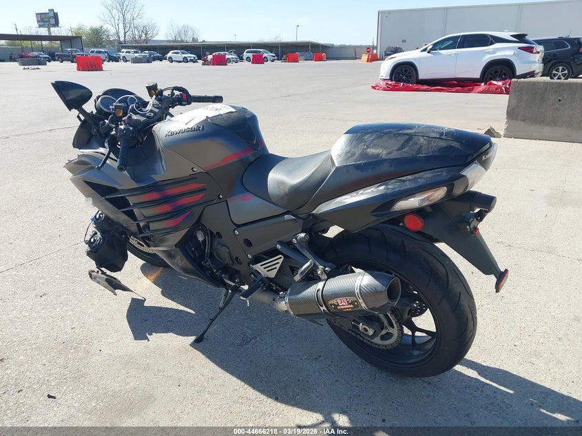 2023 Kawasaki Zx VIN JKBZXNJ18PA017825 IAAI salvage auction — FRONT END, Original (Texas), sold $825 on 2026-07-29 (photo 3)