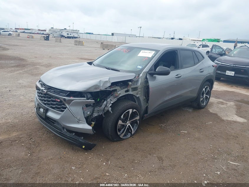 2025 Chevrolet Trax VIN KL77LGEP2SC274125 IAAI salvage auction — FRONT END, Original (Texas), sold $7,950 on 2026-07-15 (photo 6)