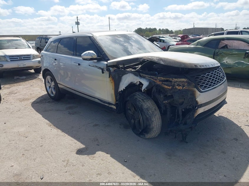 2020 Land rover Range rover velar VIN SALYB2FV1LA257610 — IAAI salvage auction photo