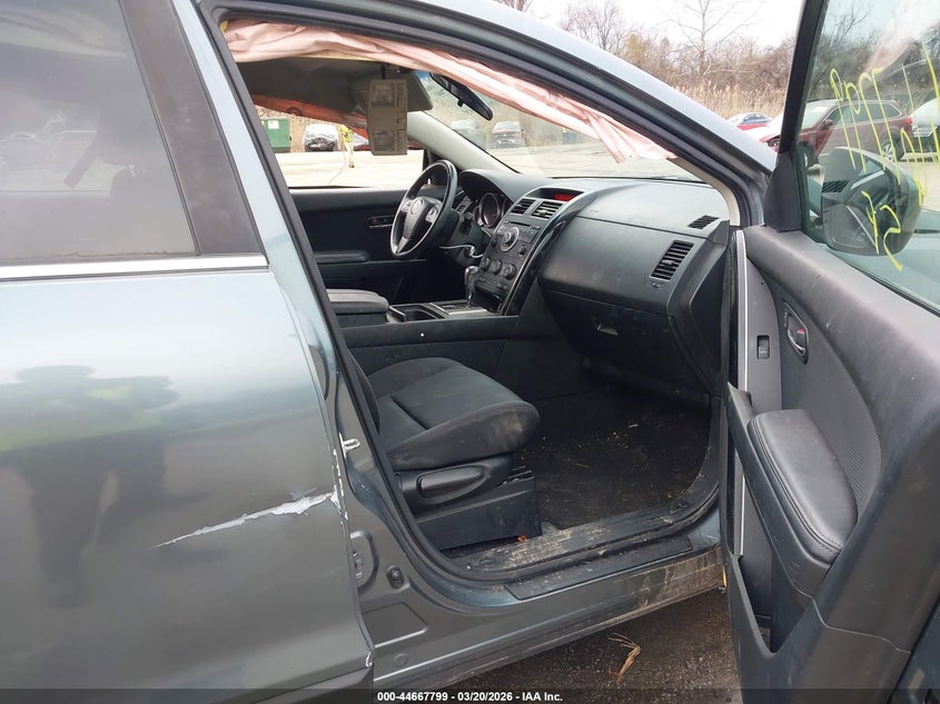2011 Mazda Cx-9 VIN JM3TB3BV7B0323473 IAAI salvage auction — FRONT & REAR, Salvage - Greater Than 75% (Maryland), sold $500 on 2026-07-16 (photo 5)