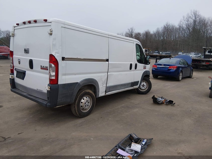 2016 Ram Promaster city VIN 3C6TRVAG3GE102008 IAAI salvage auction — RIGHT FRONT, Salvage Title, sold $550 on 2026-07-09 (photo 4)