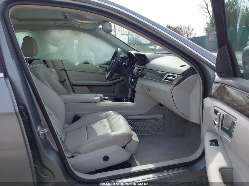 2014 Mercedes-benz E-klasse VIN WDDHF8JB5EA843408 IAAI salvage auction — ALL OVER, Salvage Title, sold $1,225 on 2026-07-27 (photo 5)