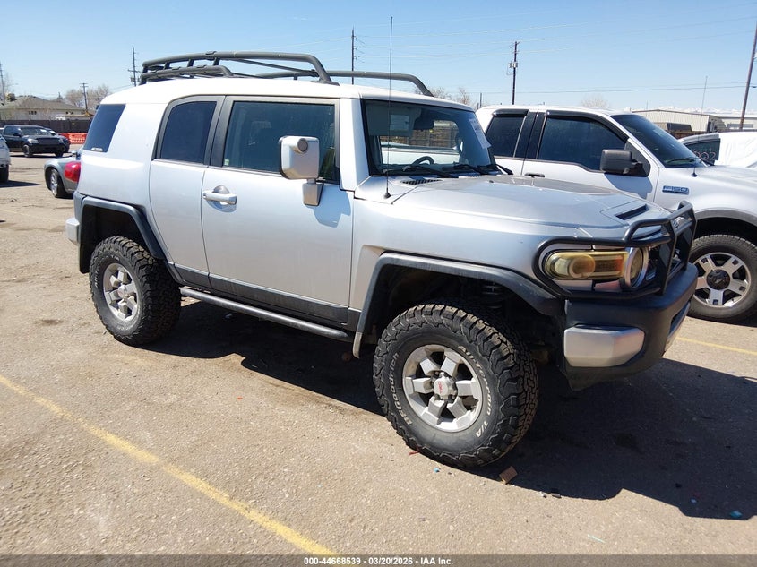 2008 Toyota Fj cruiser VIN JTEBU11F28K033728 IAAI salvage auction — LEFT SIDE, Salvage (Colorado), sold $5,500 on 2026-07-14 (photo 1)
