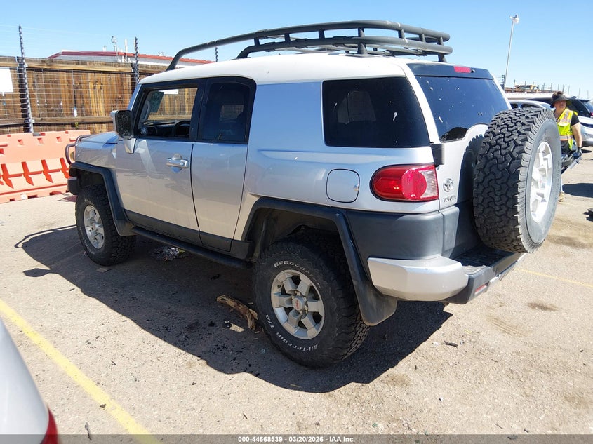 2008 Toyota Fj cruiser VIN JTEBU11F28K033728 IAAI salvage auction — LEFT SIDE, Salvage (Colorado), sold $5,500 on 2026-07-14 (photo 3)