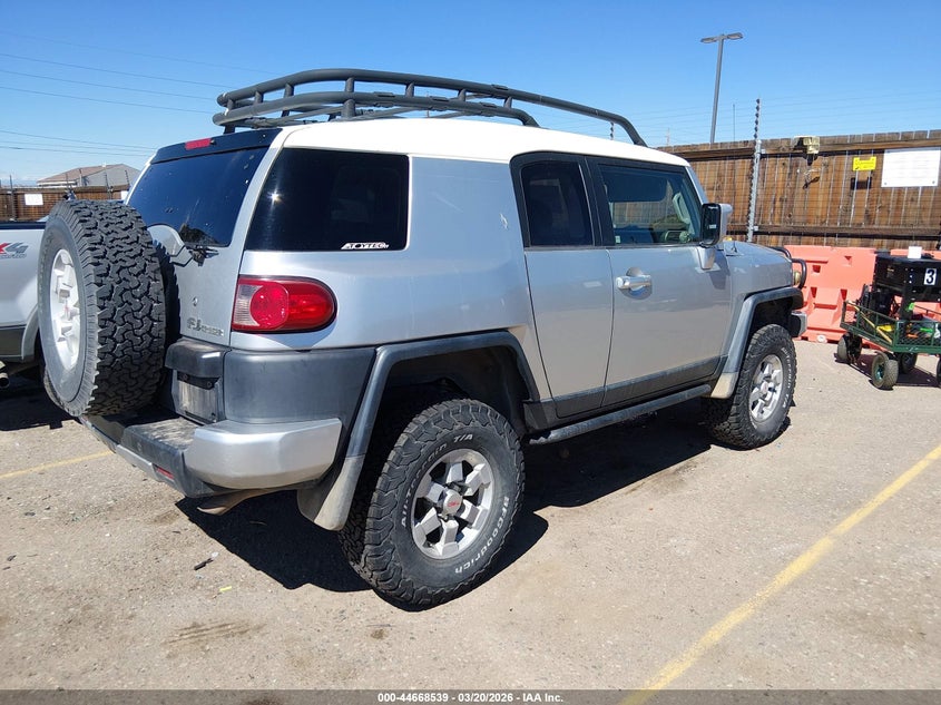 2008 Toyota Fj cruiser VIN JTEBU11F28K033728 IAAI salvage auction — LEFT SIDE, Salvage (Colorado), sold $5,500 on 2026-07-14 (photo 4)