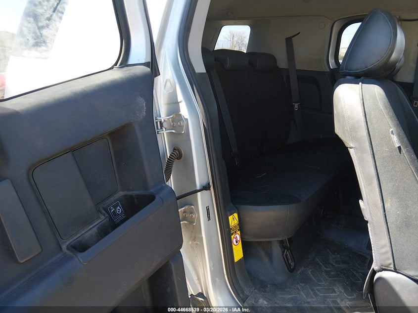 2008 Toyota Fj cruiser VIN JTEBU11F28K033728 IAAI salvage auction — LEFT SIDE, Salvage (Colorado), sold $5,500 on 2026-07-14 (photo 8)