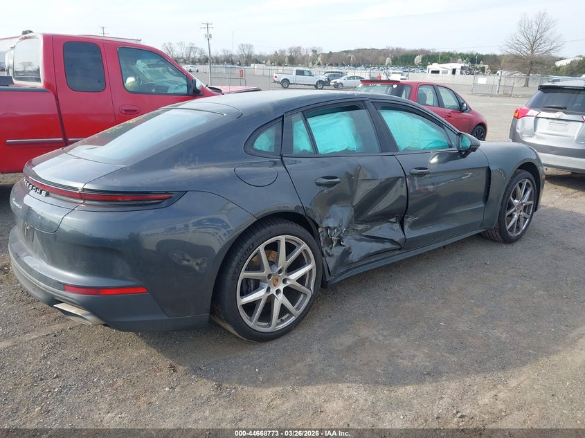 2026 Porsche Panamera VIN WP0AA2YA7TL001384 IAAI salvage auction — SIDE, Wait Title, sold $43,750 on 2026-07-11 (photo 4)
