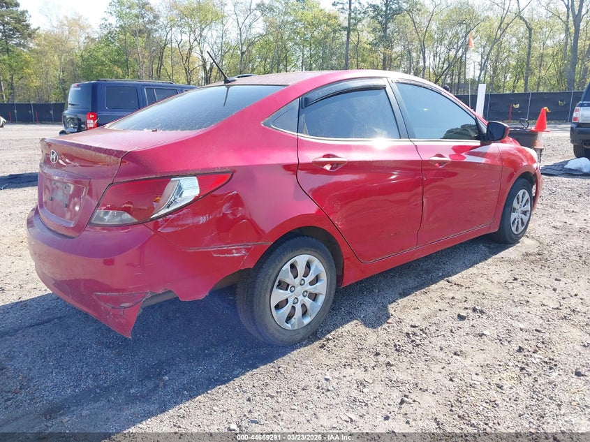 2016 Hyundai Accent VIN KMHCT4AE7GU991024 IAAI salvage auction — FRONT END, Salvage (South Carolina), sold $800 on 2026-07-29 (photo 4)