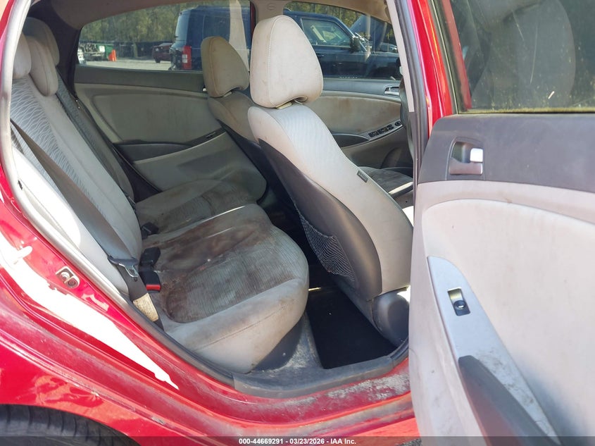 2016 Hyundai Accent VIN KMHCT4AE7GU991024 IAAI salvage auction — FRONT END, Salvage (South Carolina), sold $800 on 2026-07-29 (photo 8)